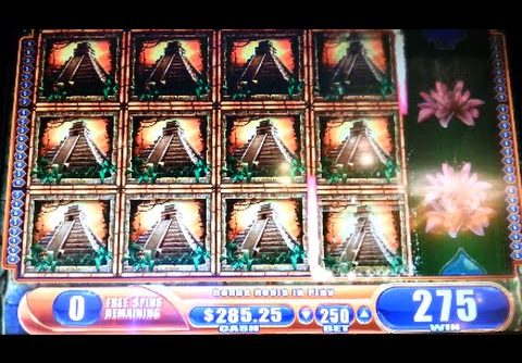 Jungle Wild 3 *MAX BET* WILDS! SUPER BIG WIN! Bonus WMS Slot Machine