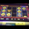 Lightning Link Big Win! Slot machine, $250 Minor Jackpot!