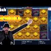 Streamer Super Record Win x3900 on Razor Shark slot | Twitch Highlights #22