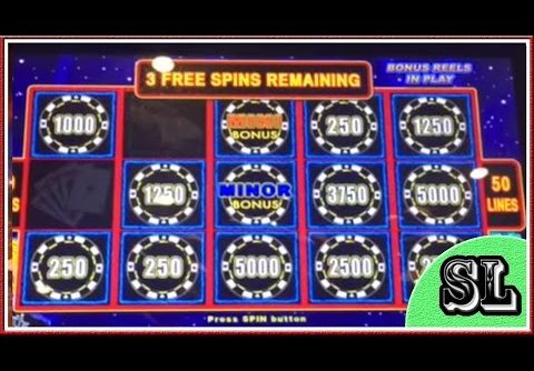 ** SUPER BIG WIN ** Lightening Link ** Max Bet Bonus ** Hold and Spin ** SLOT LOVER **