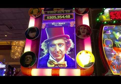 HUGE WIN! Old school Willy Wonka 3 Reel Slot Machine at Cosmopolitan Las Vegas