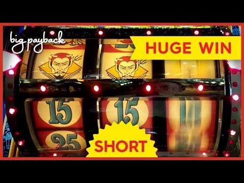 SUPER RARE! The Joker’s Wild Slot – HUGE WIN BONUS! #Shorts