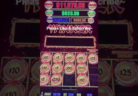 #shorts#slot300#lasvegas#slot#bigwin#minijackpot