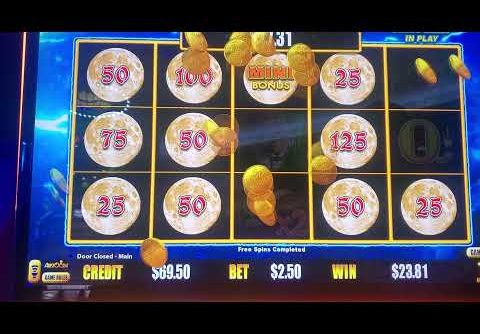 Dollar Storm Slot Machine Mega Win On $2.50 Bet