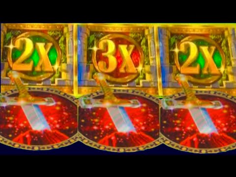 💰MEGA BIG WIN!!!💰The King and The Sword WMS Slot Machine Bonus