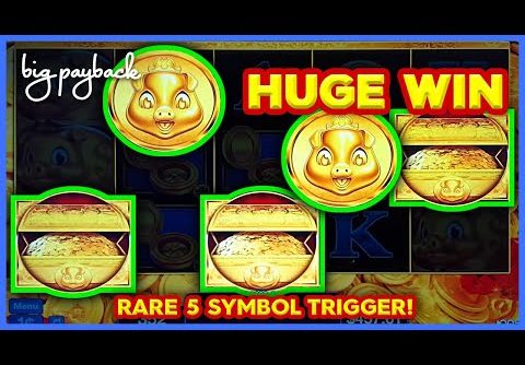 HUGE WIN ON 5 SYMBOL TRIGGER!! Rakin’ Bacon Deluxe Pirate Plunder Slot – FINALLY!!