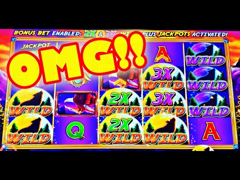 OMG LOOK AT ALL THOSE WILDS!!! — New Big Win Slot Machine Video