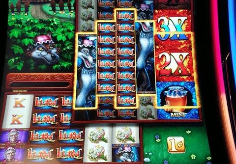 Huge Win On LIL RED Colossal Slot