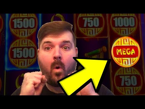 Landing The 💥💥💥 MEGA 💥💥💥Coin On Cash Falls Slot Machine!