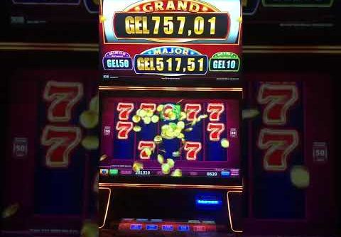 Rare win on Rolling 777 slot game, nearlly all 7s triggers super wheel spin with huge prizes.