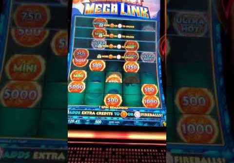 BIG BOSS WIN ON  ULTRA HOT MEGA LINK  SLOTS   MACHINE  BONUS