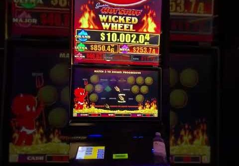 HOW to PICK a MEGA Win on Smokin Hot Stuff Wicked Wheel Slot #shorts