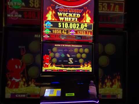 HOW to PICK a MEGA Win on Smokin Hot Stuff Wicked Wheel Slot #shorts