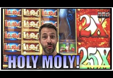 THE 25X MULTIPLIER LANDED FOR A HUGE WIN on LIL RED SLOT MACHINE!!