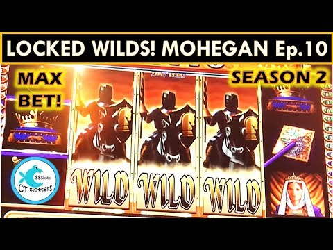 LOVING THE LOCKED WILDS! WMS BLACK KNIGHT SLOT MACHINE BIG WIN!