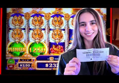 My Girlfriend’s CRAZY BIG WIN On This Slot Machine In Las Vegas!!