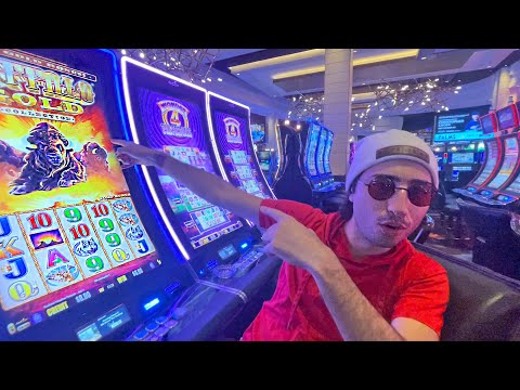 I WON BIG On This Buffalo Slot Machine In Las Vegas! 🔥🔥🔥