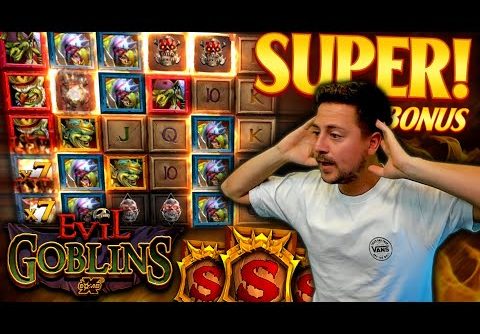 Super Bonus TRIGGERED on Evil Goblins xBomb Slot!