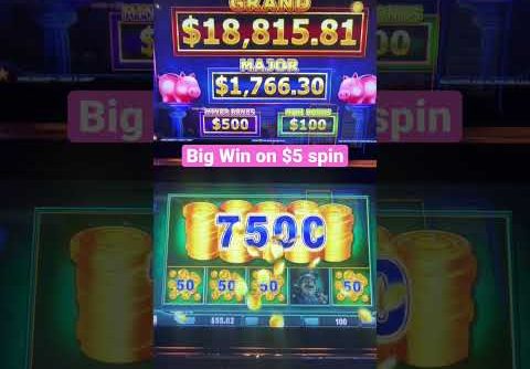 Big Win on $5 Piggy Bankin Bonus. #casino #slots #piggy