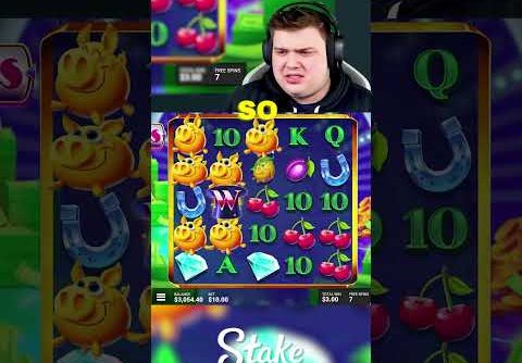 MASSIVE WIN On MAGIC PIGGY! (BONUS BUYS) #slots #casino #magicpiggy #shorts