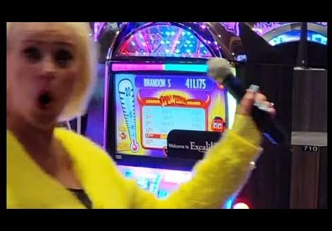 MGM $600,000 mid-week Slot Tournament Huge Win at Excalibur Casino Las Vegas. Part 1.