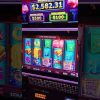 Huge win on Piggy Bankin slots! #shorts