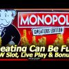 Monopoly Cheaters Edition Slot Machine – Cheating is FUN!  NEW Monopoly Board Bonus and Free Games!