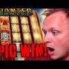 SUPER MEGA BIG WIN on Wanted Dead or a Wild!