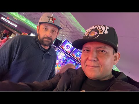 BIG WIN!! 🛑Casino slot action in California🛑 @grafikOne777 & MO 🤑 Pop N Pays More @bcslots #banza